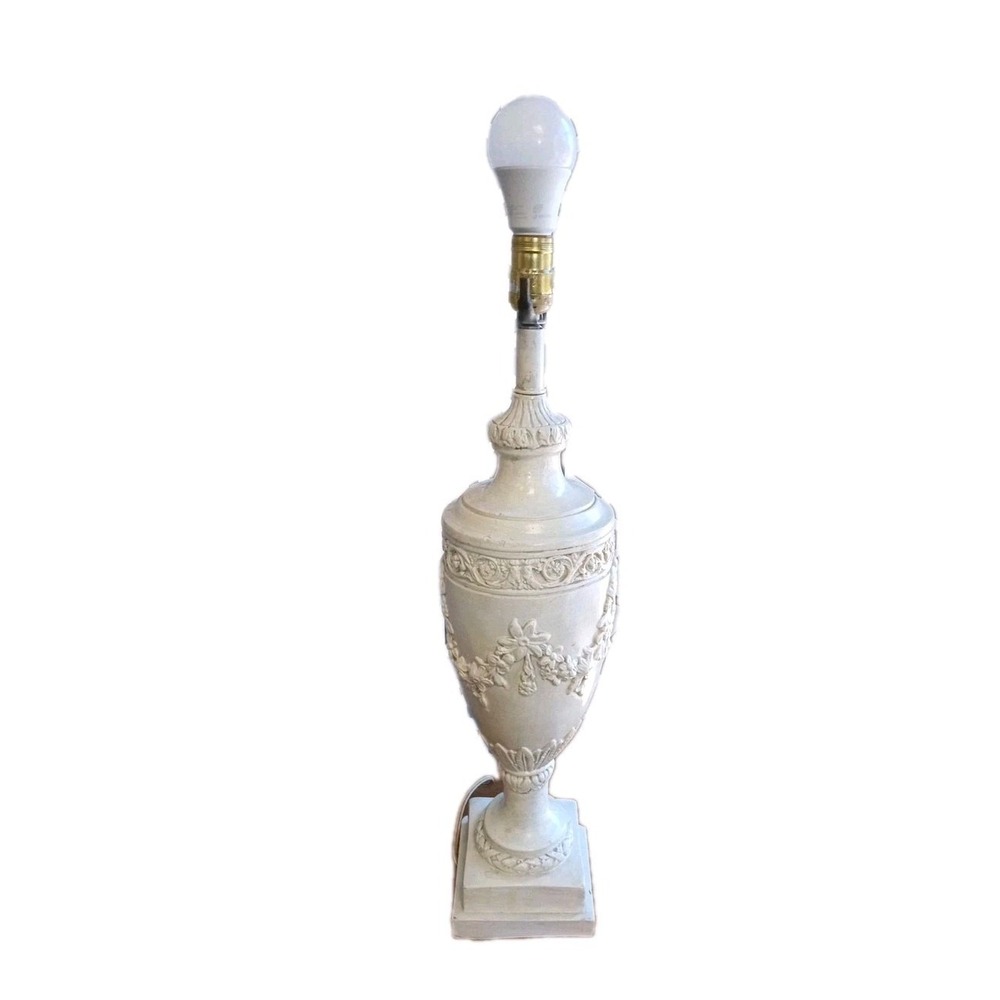Large Carved Decorative Cream Colored‎ Neoclassical Style Table Lamp